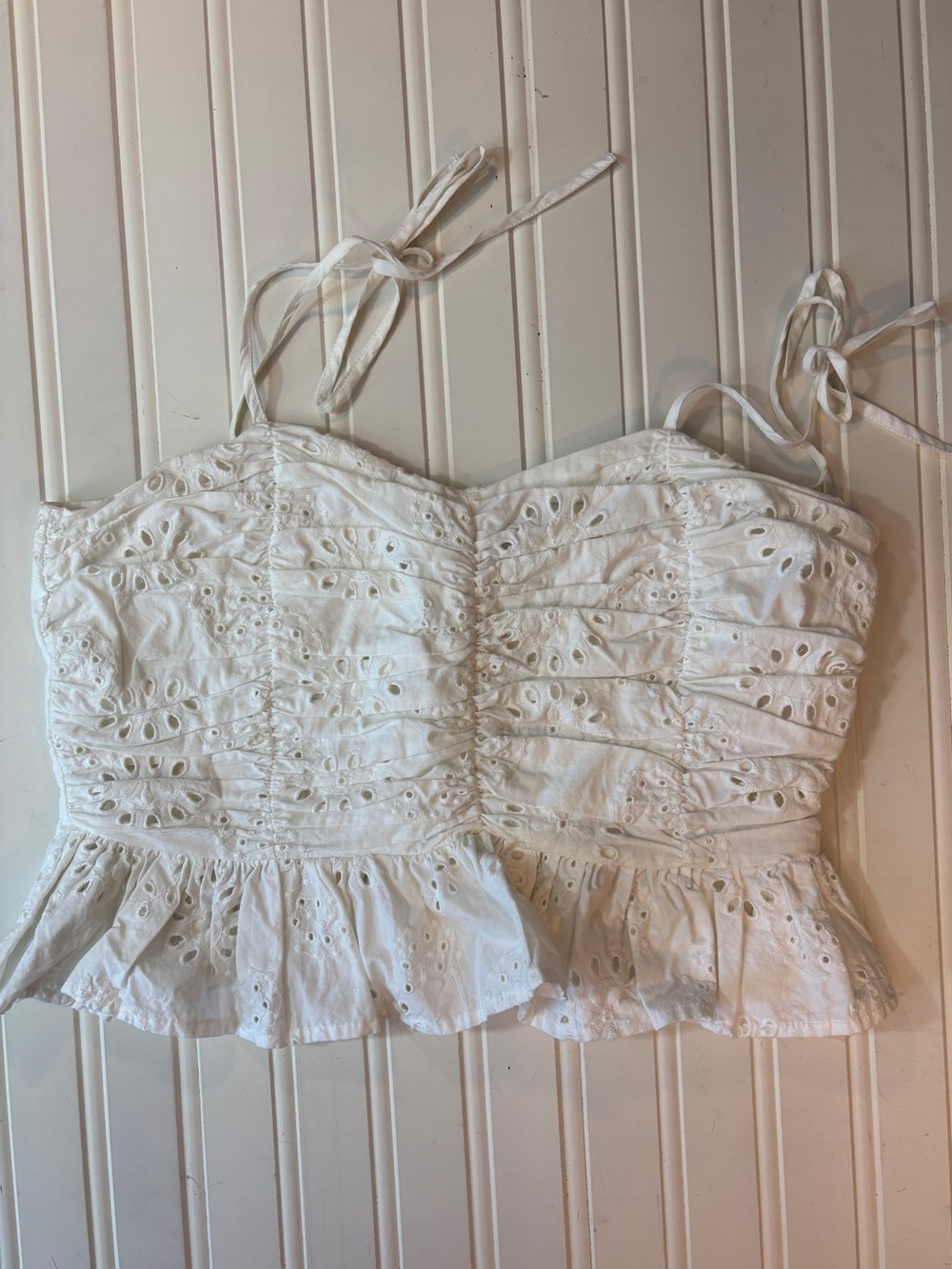 Zara cropped eyelet tank top size medium